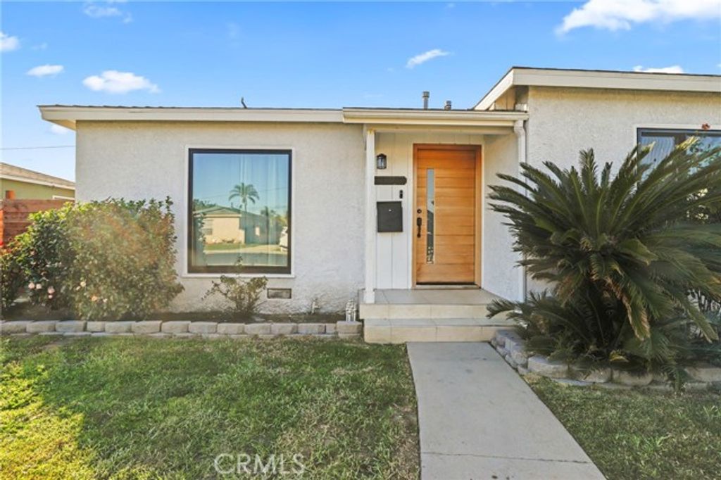 2673 Regway Avenue, Long Beach, CA 90810