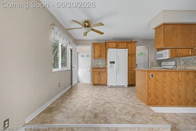 42519 Applecreek Drive, Plymouth, MI 48170