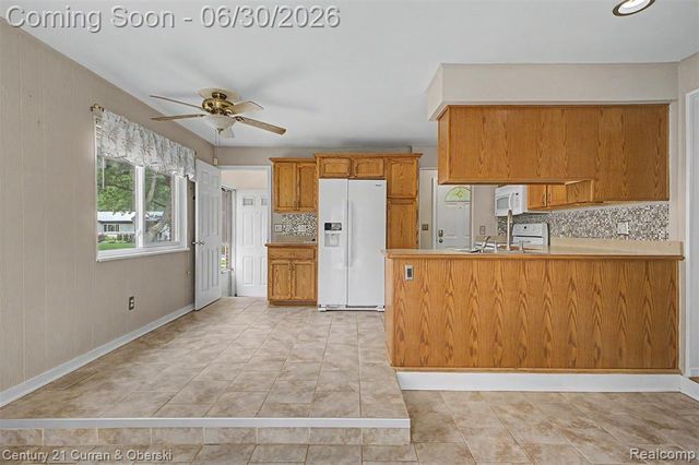 42519 Applecreek Drive, Plymouth, MI 48170
