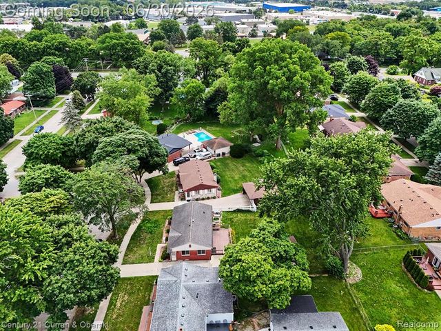 42519 Applecreek Drive, Plymouth, MI 48170