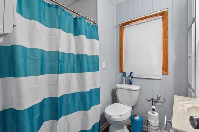 3228 Rownd St Street, Cedar Falls, IA 50613