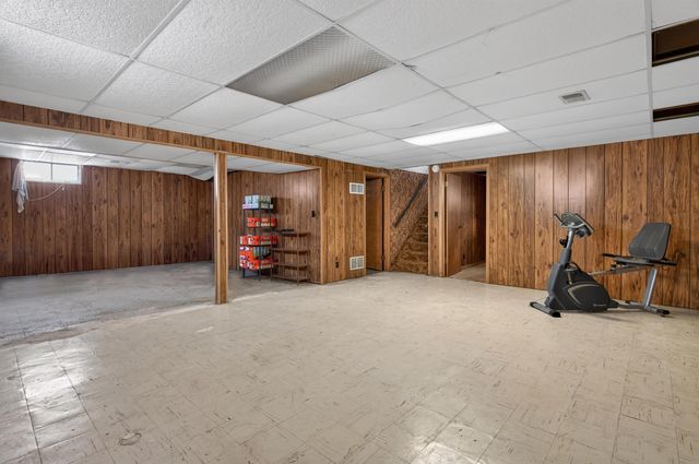 3228 Rownd St Street, Cedar Falls, IA 50613