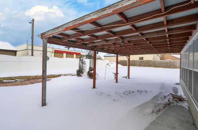 3228 Rownd St Street, Cedar Falls, IA 50613