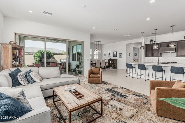 17331 W WILDWOOD Street, Surprise, AZ 85388