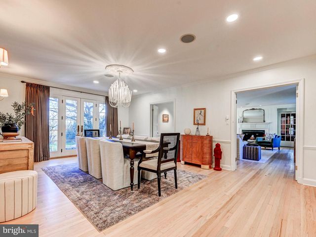 11129 FALLS RD, Lutherville Timonium, MD 21093