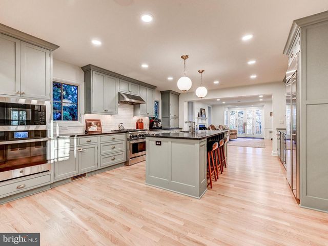 11129 FALLS RD, Lutherville Timonium, MD 21093