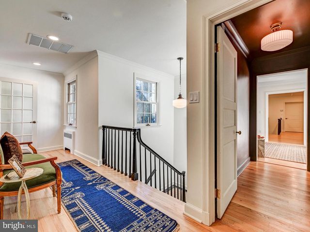 11129 FALLS RD, Lutherville Timonium, MD 21093