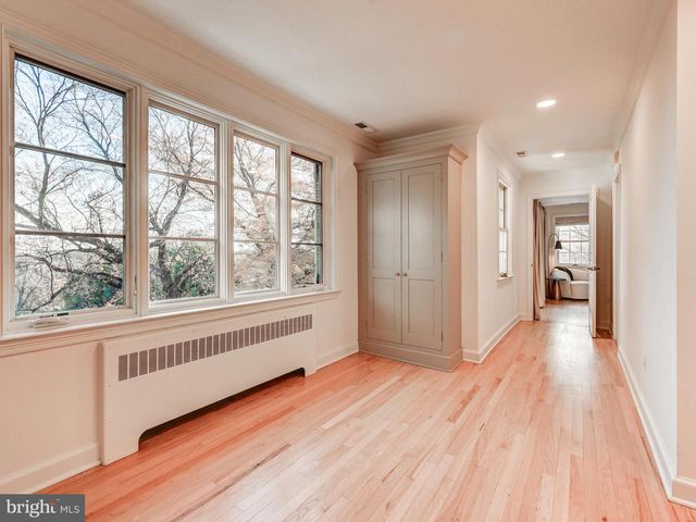 11129 FALLS RD, Lutherville Timonium, MD 21093