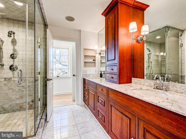 11129 FALLS RD, Lutherville Timonium, MD 21093