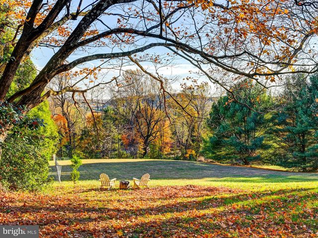 11129 FALLS RD, Lutherville Timonium, MD 21093