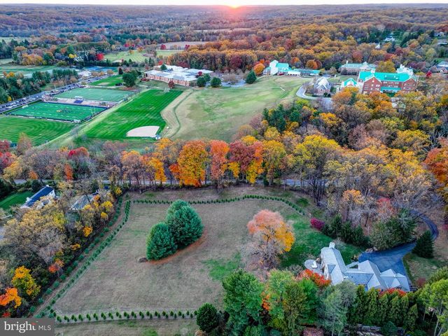 11129 FALLS RD, Lutherville Timonium, MD 21093