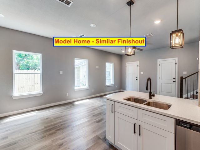 10548 Tube Drive 704, Fort Worth, TX 76053