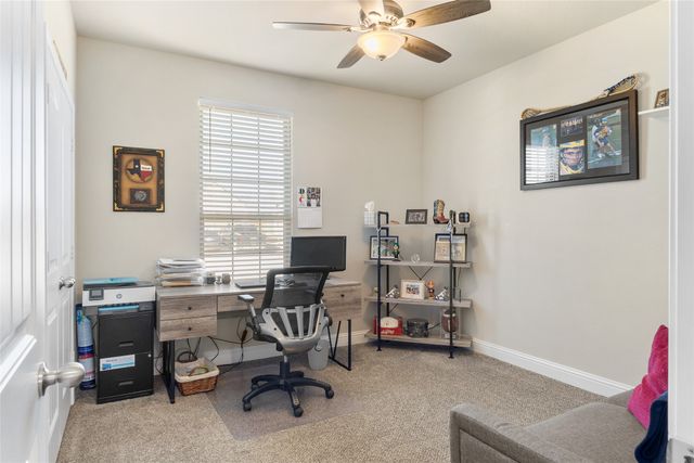 712 Hackamore Street, White Settlement, TX 76108