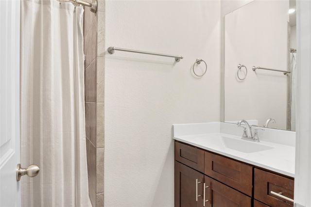 712 Hackamore Street, White Settlement, TX 76108