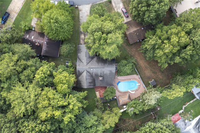 6545 Woodthrush Drive, Charlotte, NC 28227