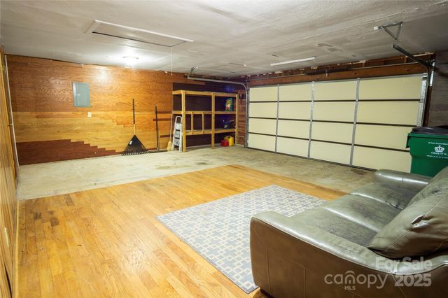 6545 Woodthrush Drive, Charlotte, NC 28227