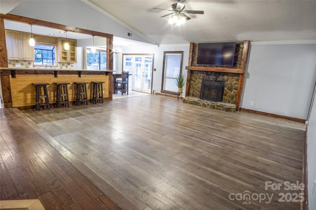 6545 Woodthrush Drive, Charlotte, NC 28227