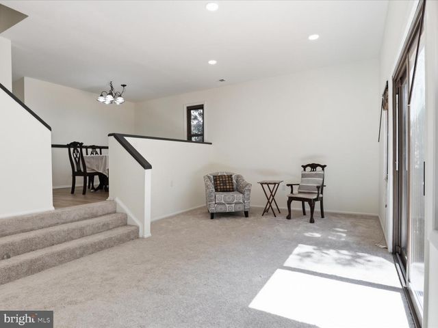 5554 PEPPERCORN DR, Burke, VA 22015