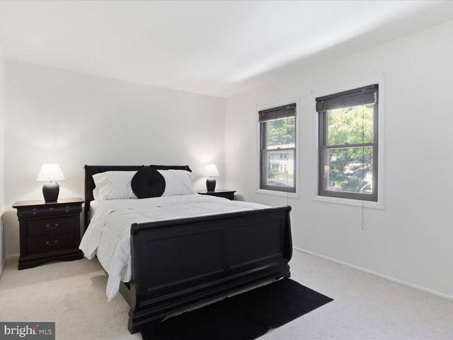 5554 PEPPERCORN DR, Burke, VA 22015