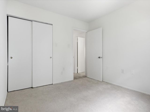 5554 PEPPERCORN DR, Burke, VA 22015
