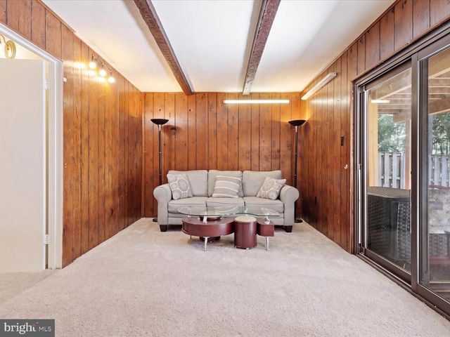 5554 PEPPERCORN DR, Burke, VA 22015