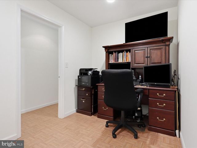 5554 PEPPERCORN DR, Burke, VA 22015