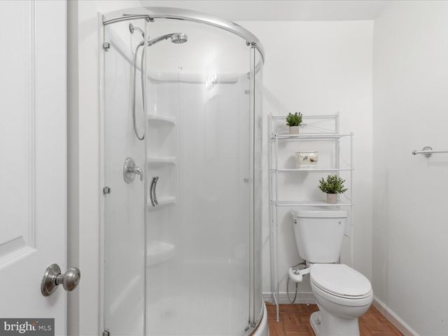 5554 PEPPERCORN DR, Burke, VA 22015