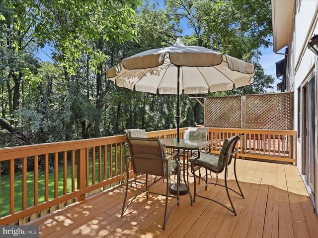 5554 PEPPERCORN DR, Burke, VA 22015