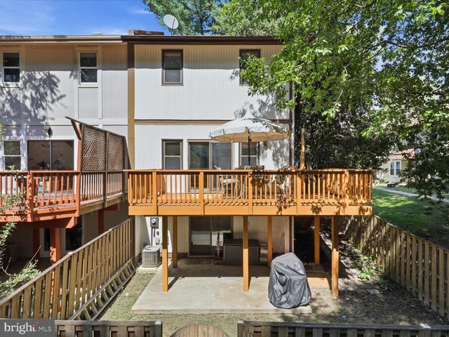5554 PEPPERCORN DR, Burke, VA 22015