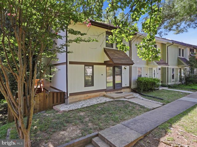 5554 PEPPERCORN DR, Burke, VA 22015