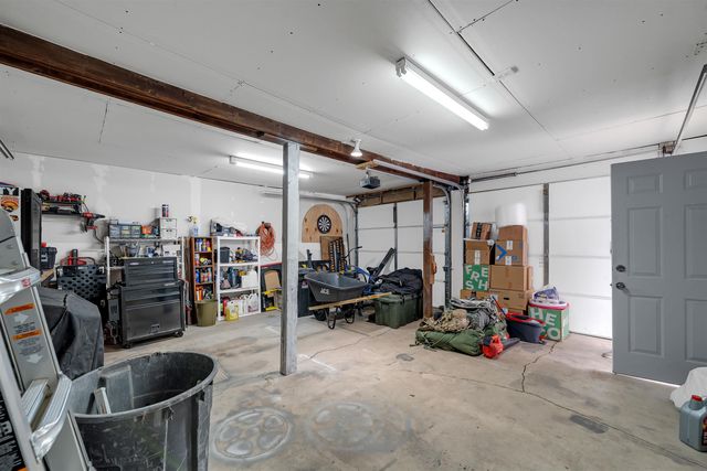 400 N Baehr St, Wichita, KS 67212