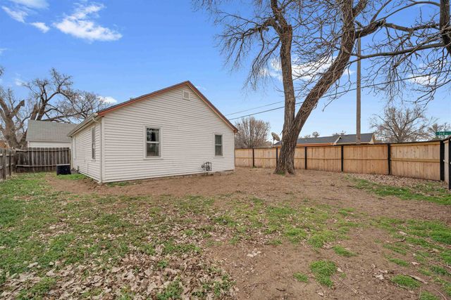 400 N Baehr St, Wichita, KS 67212