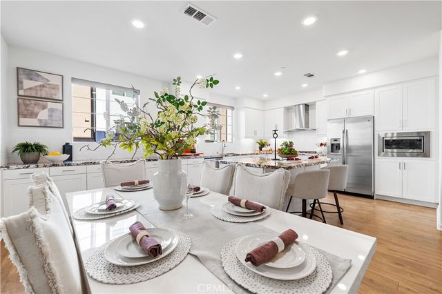 171 Cadence, Irvine, CA 92618