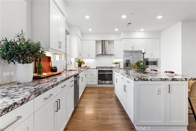 171 Cadence, Irvine, CA 92618