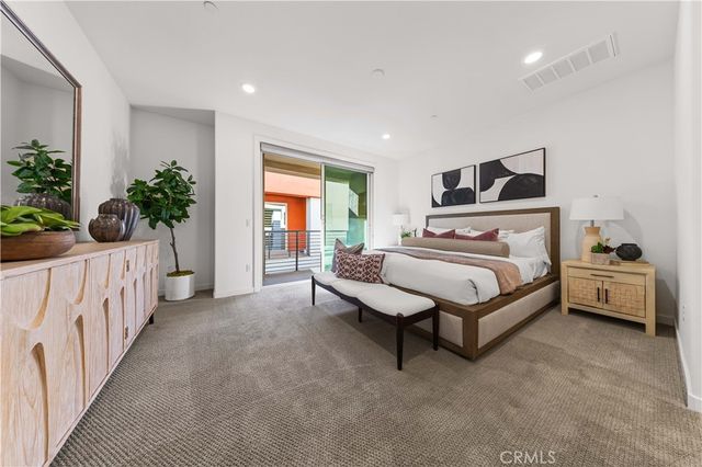 171 Cadence, Irvine, CA 92618