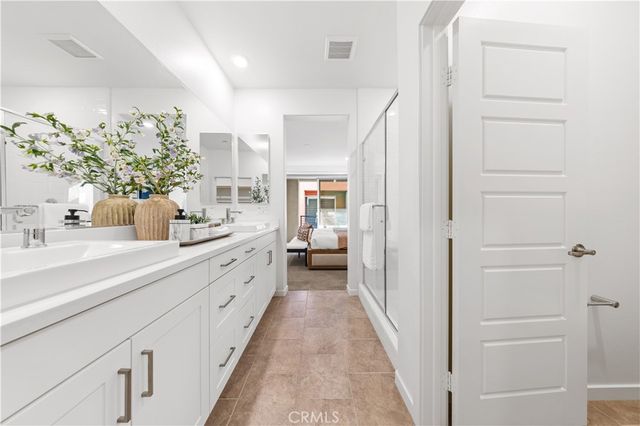 171 Cadence, Irvine, CA 92618