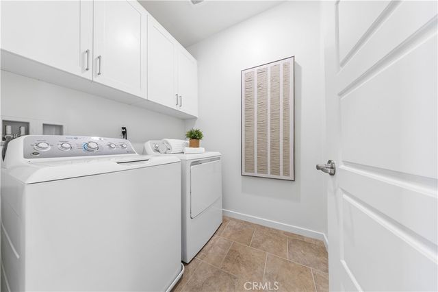 171 Cadence, Irvine, CA 92618