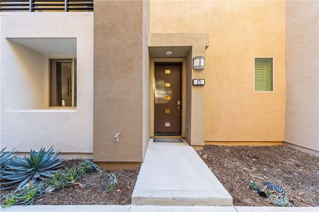 171 Cadence, Irvine, CA 92618