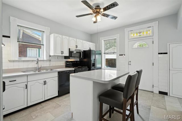3670 Loughborough Avenue, St Louis, MO 63116