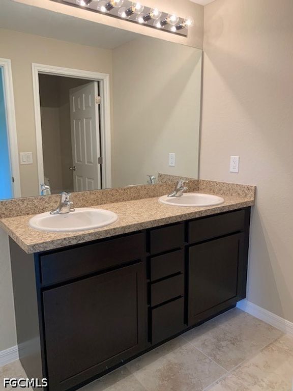 Image 10 of property listing at 2413 NW 29th ST, Cape Coral, FL 33993