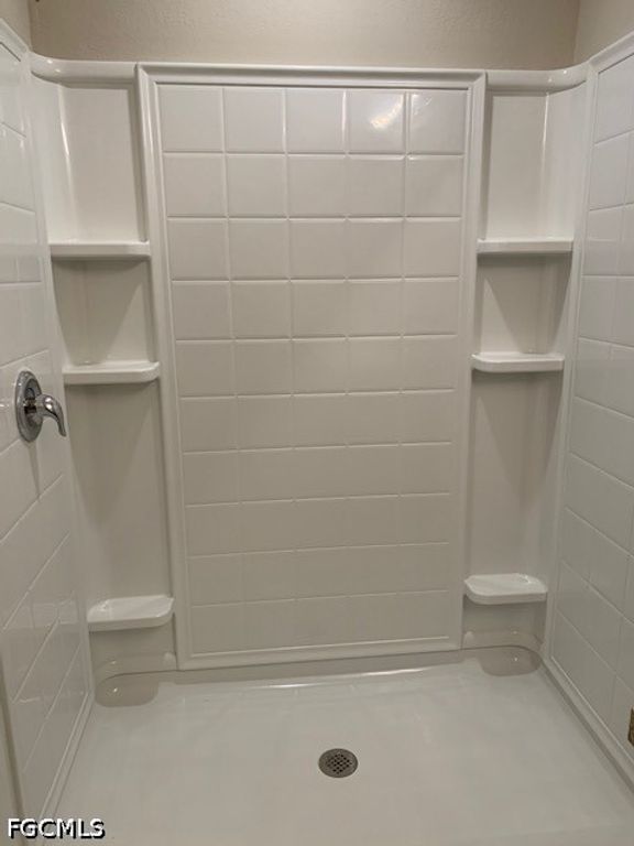 Image 11 of property listing at 2413 NW 29th ST, Cape Coral, FL 33993