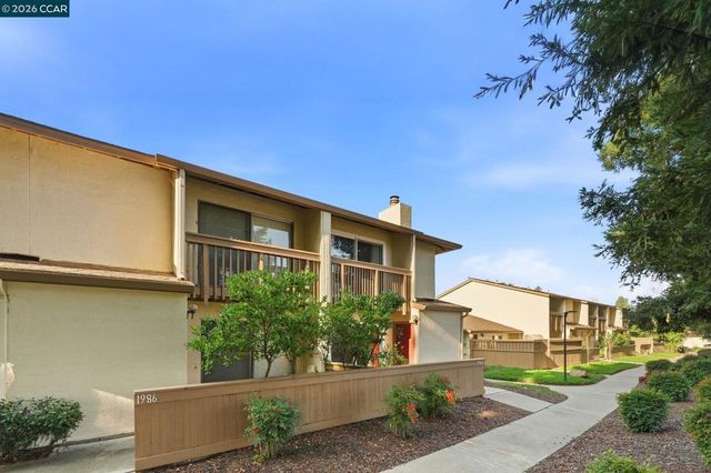 1988 Pomar Way, Walnut Creek, CA 94598