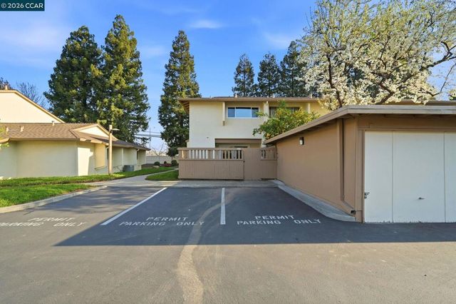 1988 Pomar Way, Walnut Creek, CA 94598
