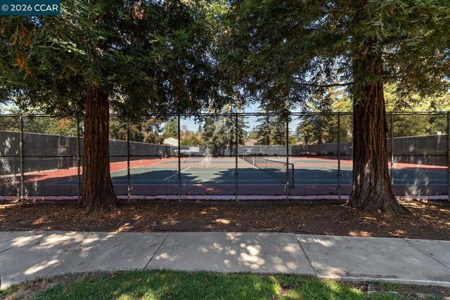 1988 Pomar Way, Walnut Creek, CA 94598