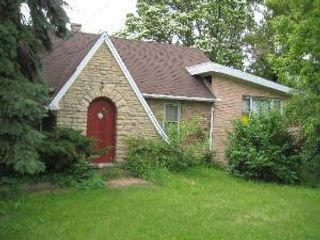 8250 LEMONT Road, Downers Grove, IL 60516