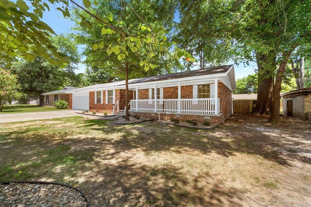 1008 N Jp Wright Loop Road, Jacksonville, AR 72076