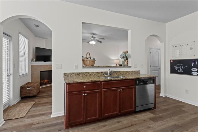 369 Franklin Lane, Acworth, GA 30102