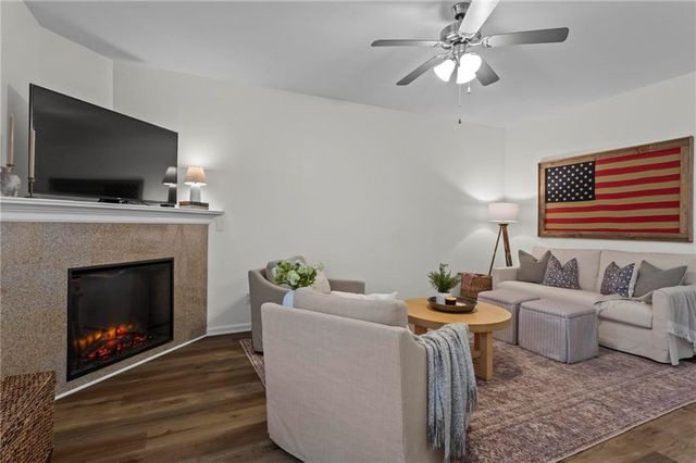 369 Franklin Lane, Acworth, GA 30102