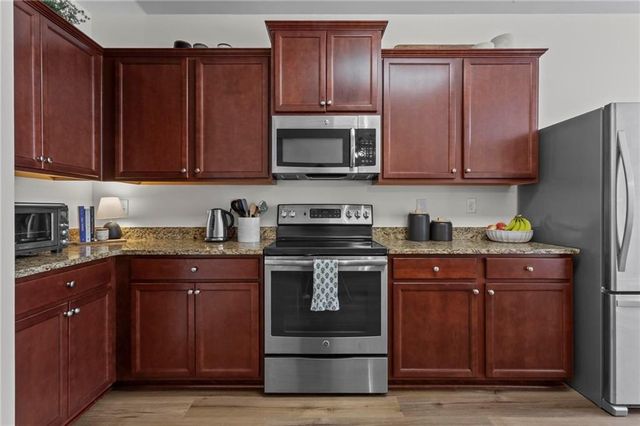 369 Franklin Lane, Acworth, GA 30102