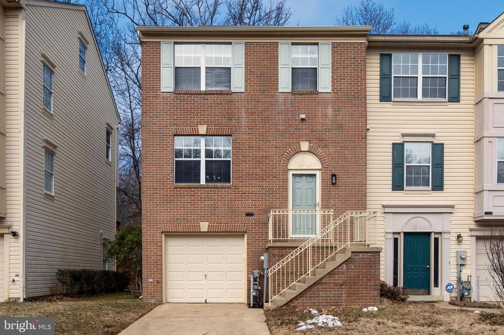 Image 1 of property listing at 2610 TOR CT, Crofton, MD 21114